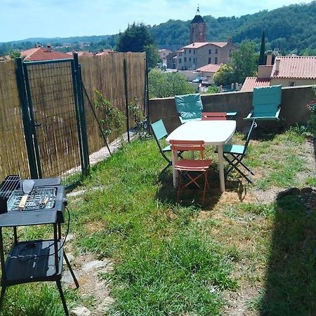 Maison 4 Pers Avec Jardin Au Pied Des Montagnes Ria Eksteriør bilde